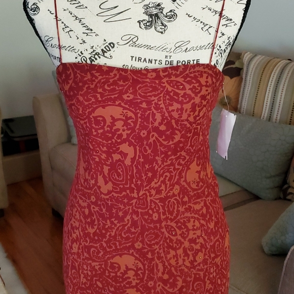 Dress - Picture 1 of 5